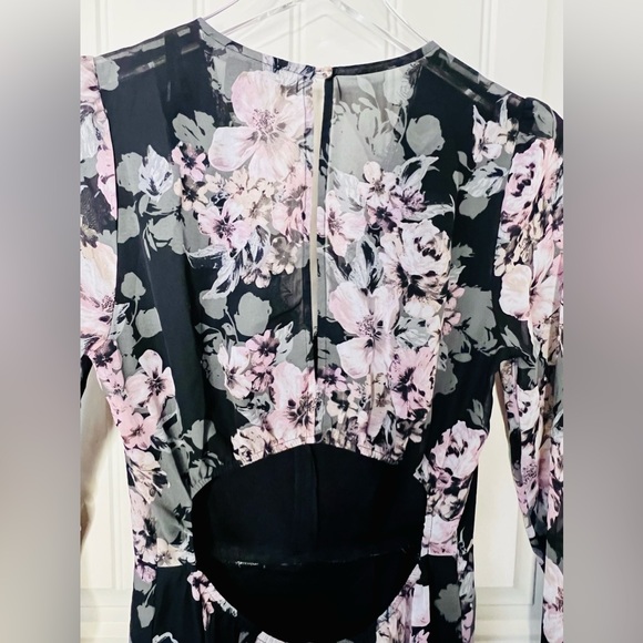 New Forever 21 Long Robe Dress Floral Black & Pink Rose Print, Open Back, Sz S - Picture 8 of 11